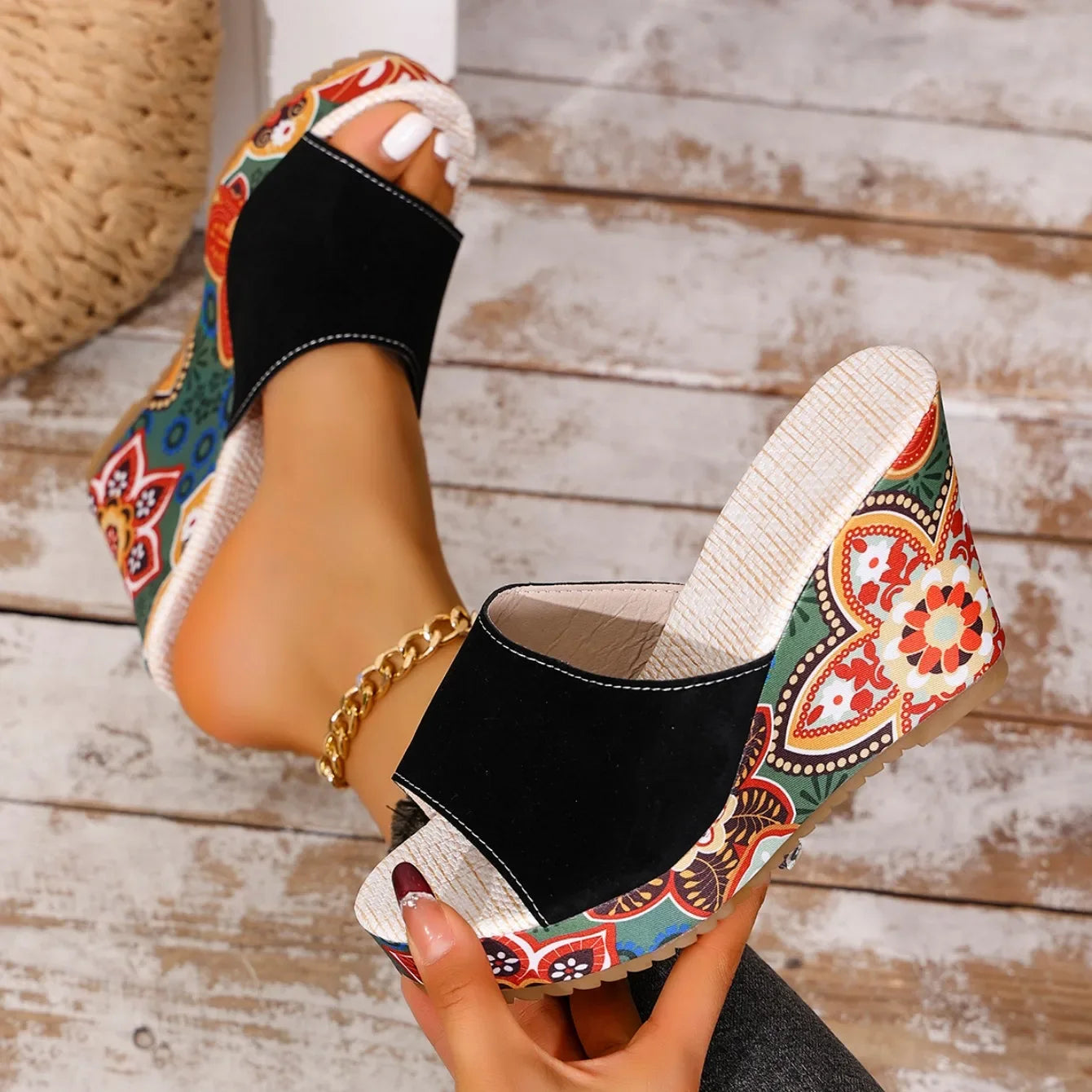 Joelle™ — Mules sculpturales à talon fleuri