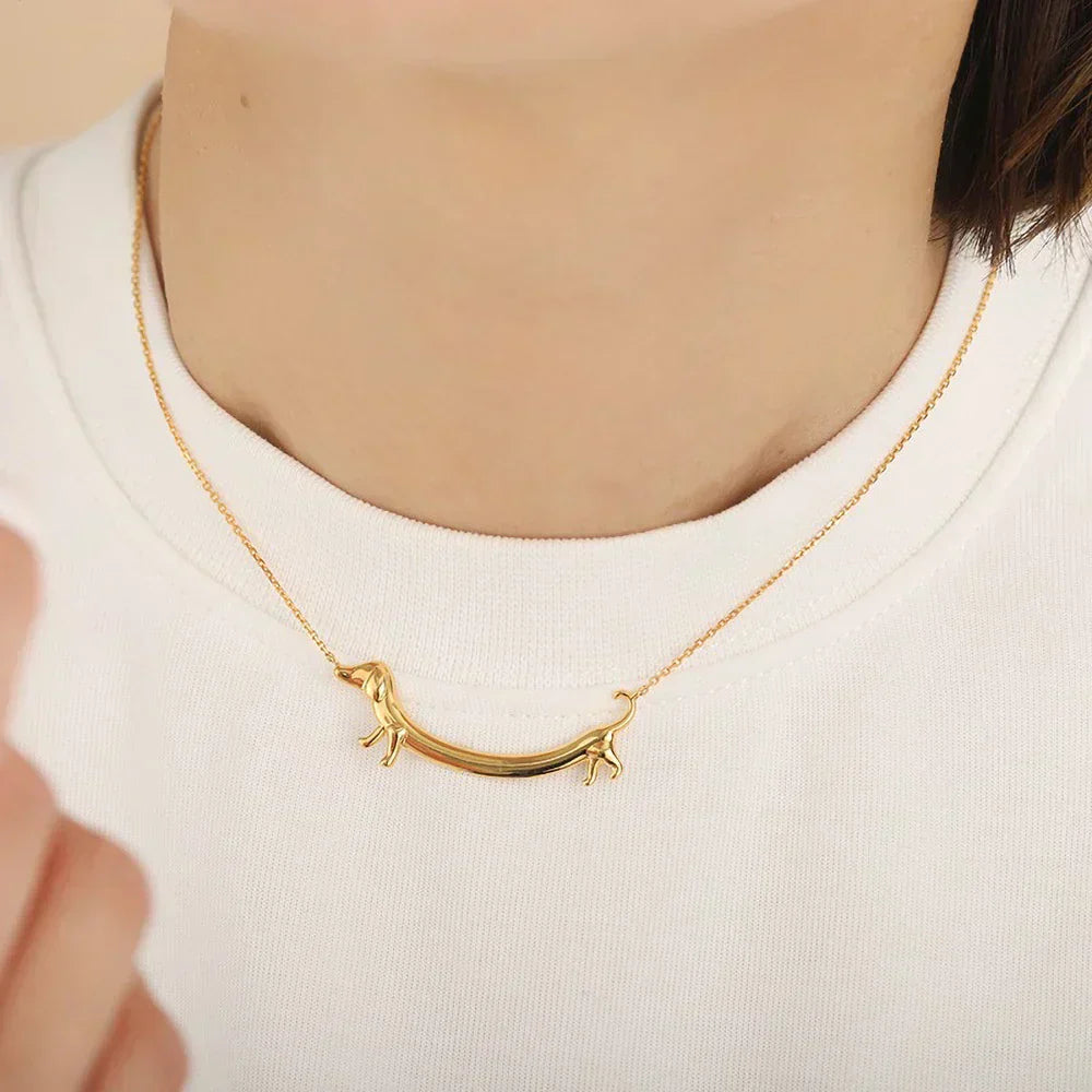 Shaneta - Dachshund necklace in silver and gold