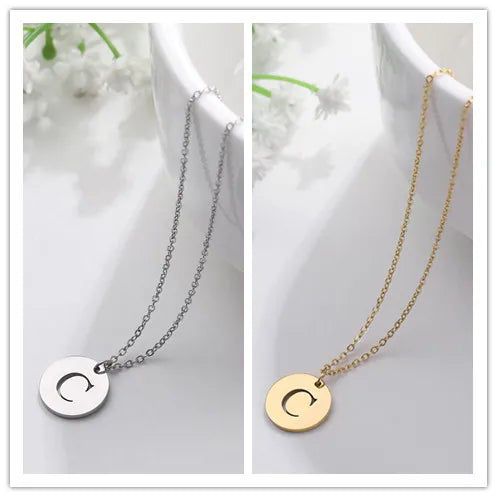 Collier Pendentif Lettre en Or Élégant